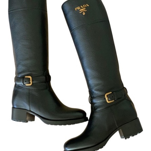 Prada riding boots very good condition missing one letter from logo - Picture 2 of 4